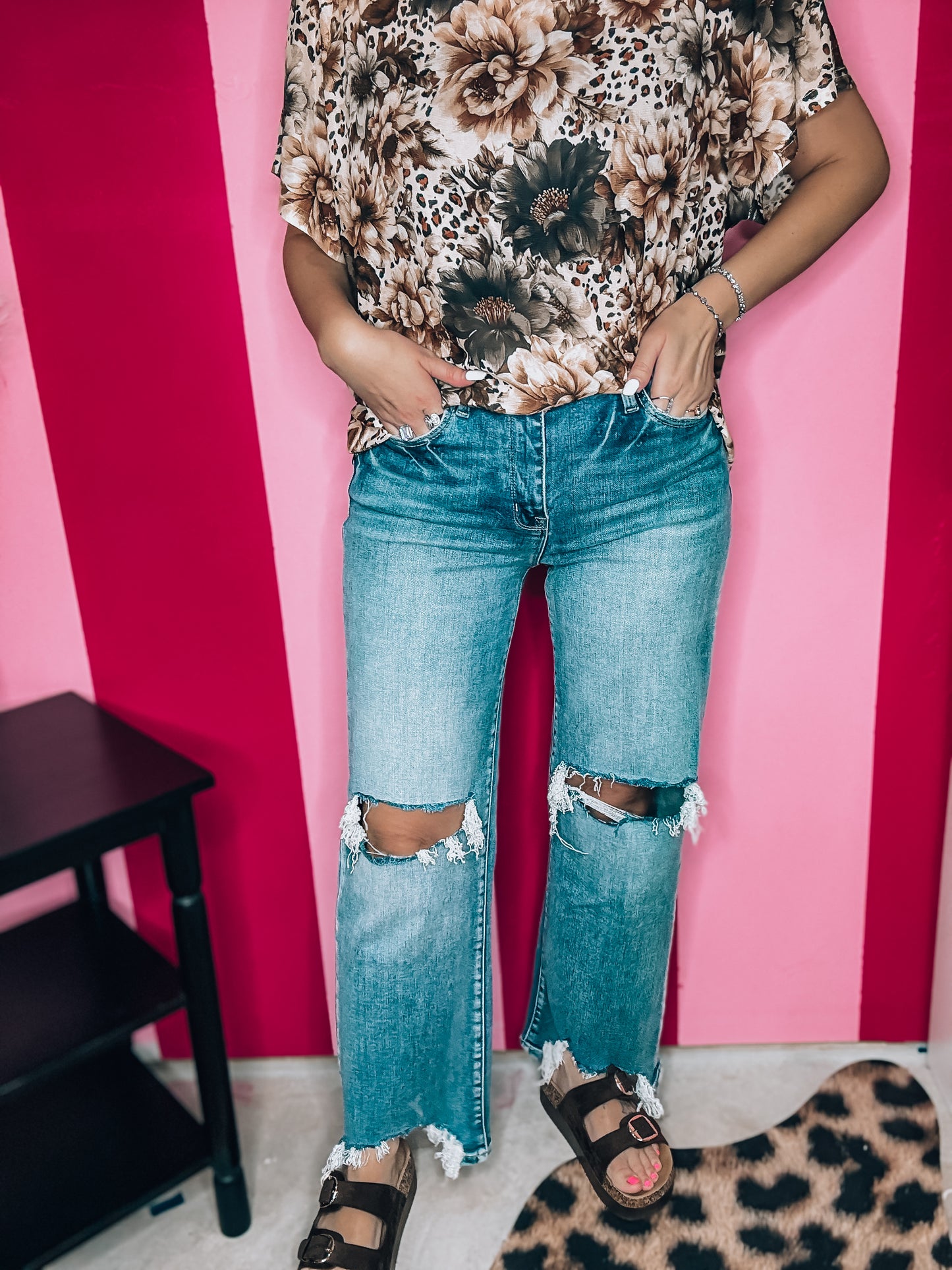 Nani Busted Knee Crop Jeans
